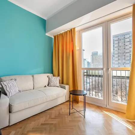 Grzybowska Sundown Centre By Bookinghost * Varsó